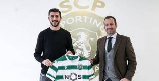 Фенове нападнаха дома на президента на Брага